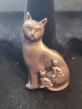 Vintage Pewter Cat Brooch with Attachable Kitten Earrings